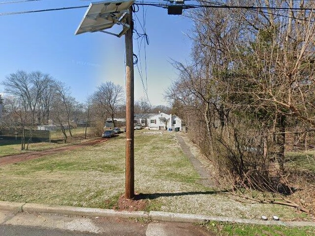 House image located at Somerset, NJ 08873