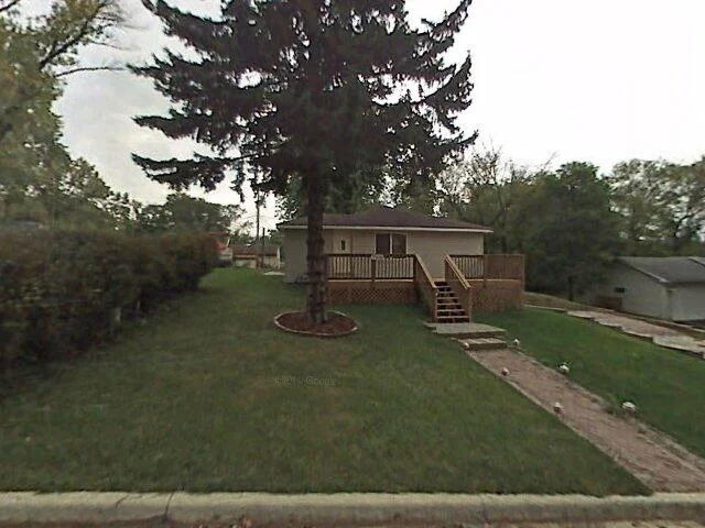 House image located at Wonder Lake, IL 60097