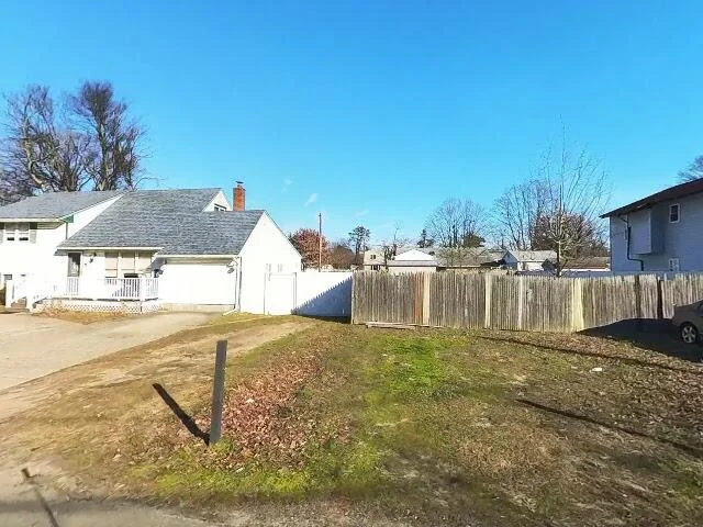 House image located at Bay Shore, NY 11706