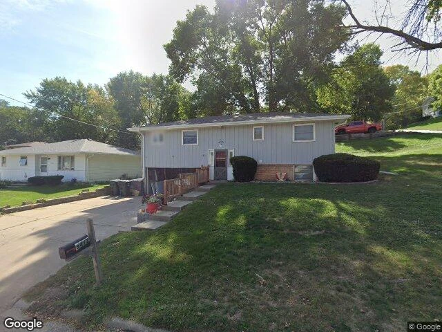 House image located at Sioux City, IA 51106