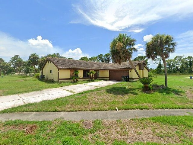 House image located at North Port, FL 34287