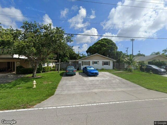 House image located at Palm Beach Gardens, FL 33410