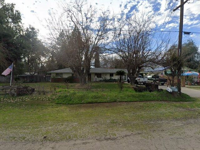 House image located at Sanger, CA 93657