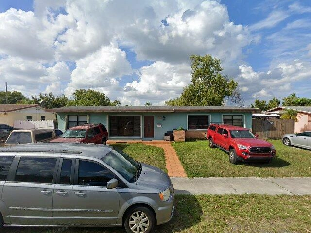 House image located at Miami, FL 33165