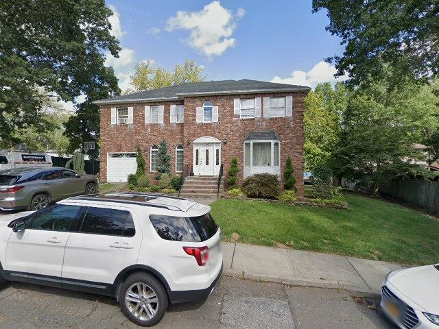 House image located at Staten Island, NY 10309