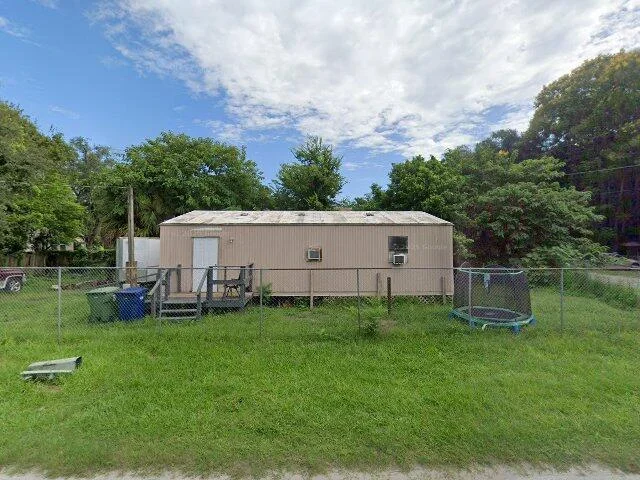 House image located at Tampa, FL 33604