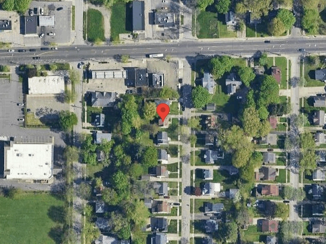 House image located at Akron, OH 44320