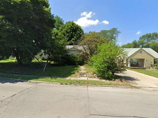 House image located at Rockford, IL 61108