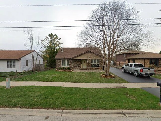 House image located at Alsip, IL 60803
