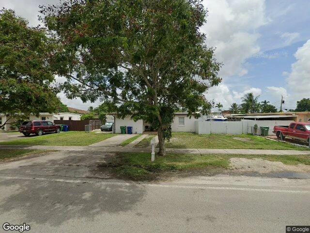 House image located at Miami, FL 33165