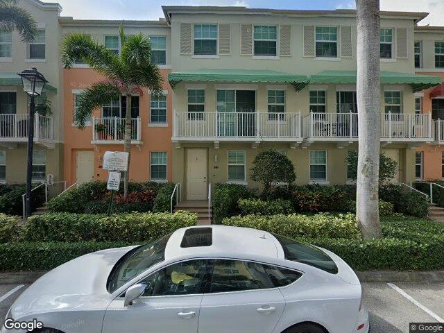 House image located at Lake Worth, FL 33462