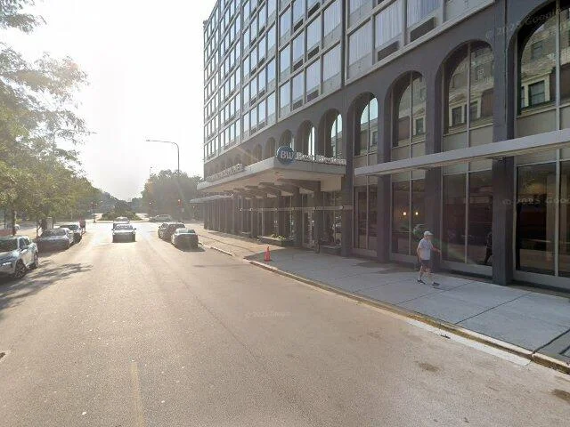 House image located at Chicago, IL 60605