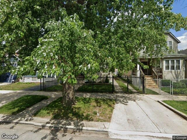 House image located at Chicago, IL 60628