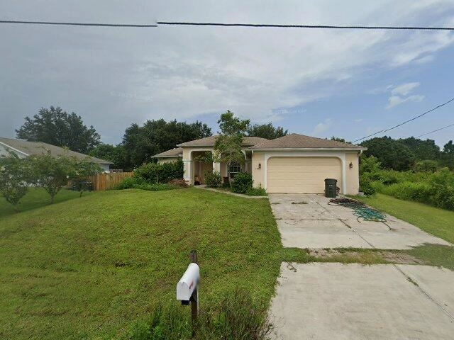 House image located at North Port, FL 34287