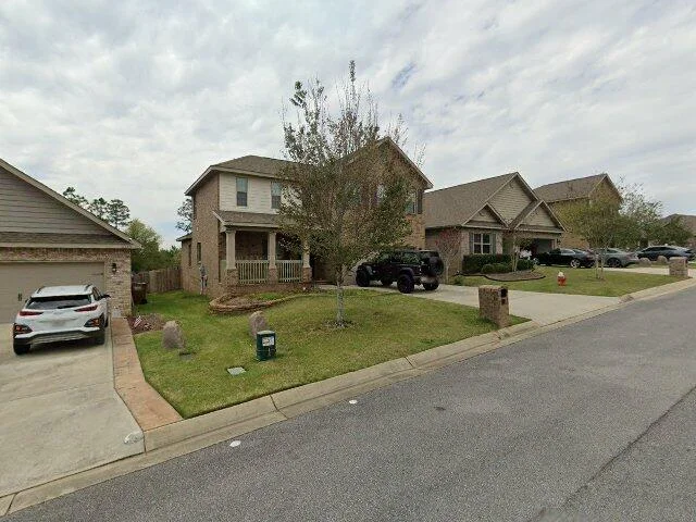 House image located at Milton, FL 32571