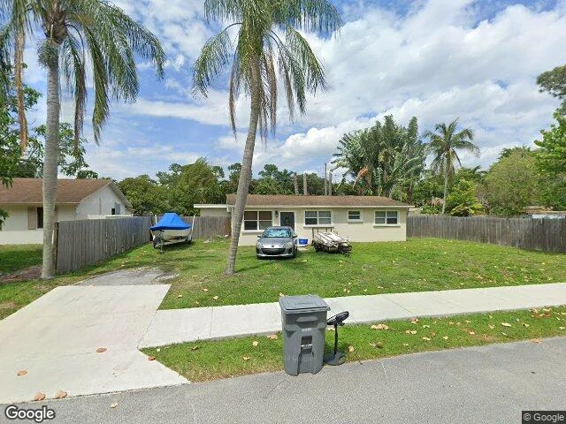 House image located at Lake Worth, FL 33463