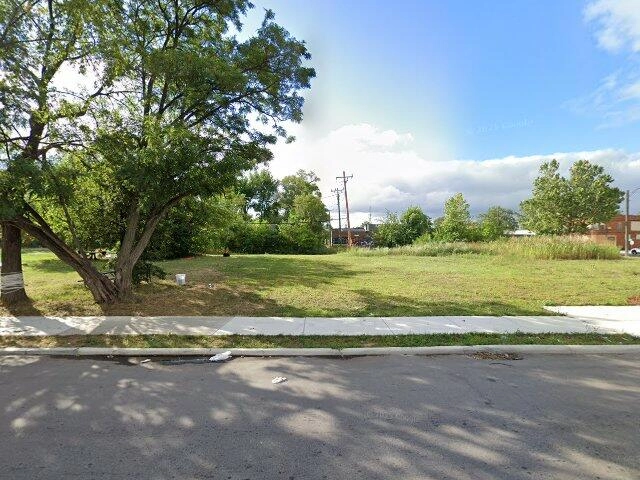 House image located at Detroit, MI 48211