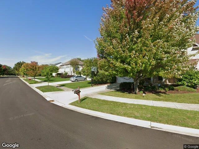 House image located at Aurora, IL 60502