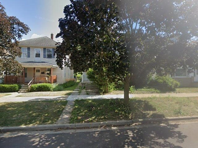 House image located at Grand Rapids, MI 49504