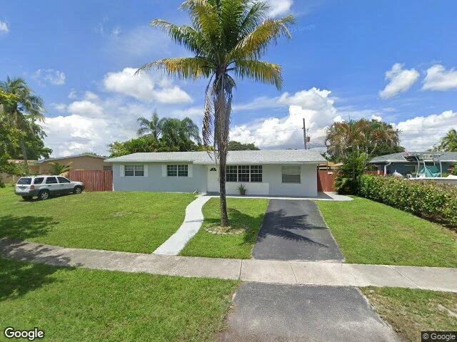 House image located at Hollywood, FL 33023