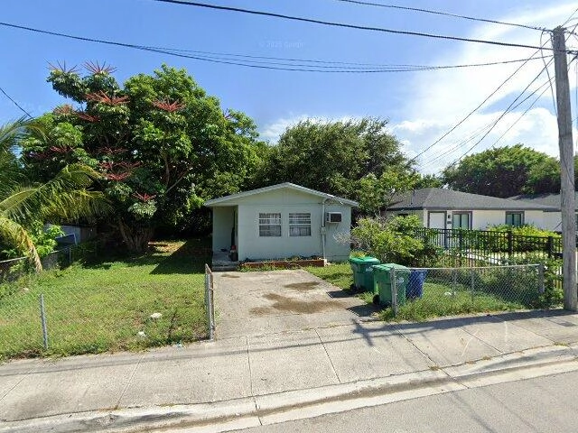 House image located at Miami, FL 33142