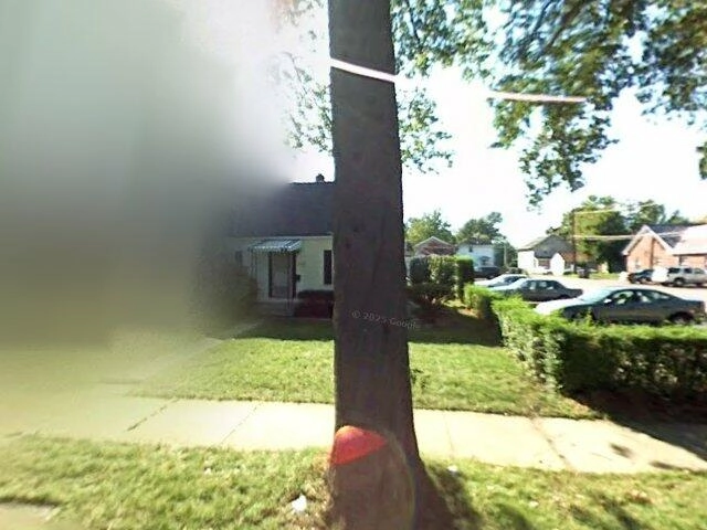 House image located at Fort Wayne, IN 46807