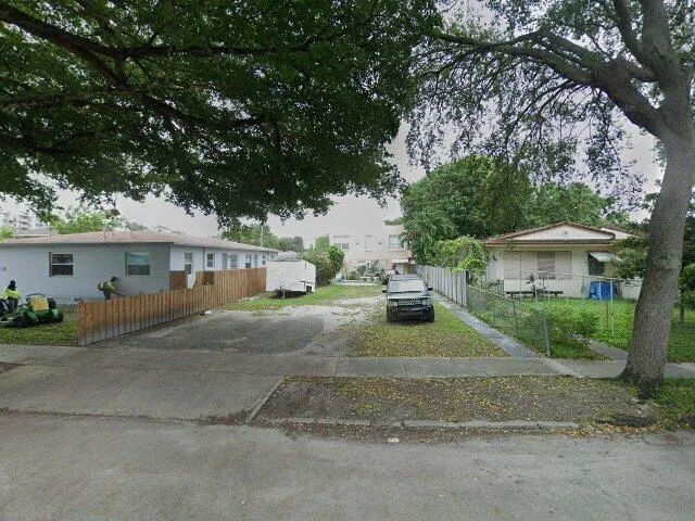 House image located at Hollywood, FL 33020