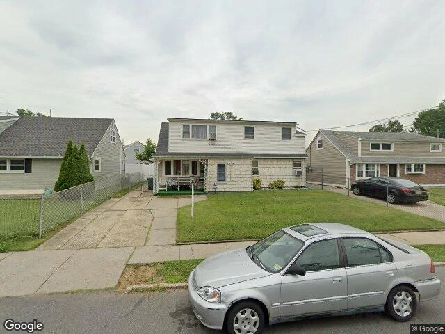 House image located at Carteret, NJ 07008