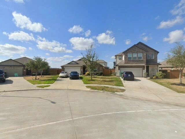 House image located at Rosharon, TX 77583