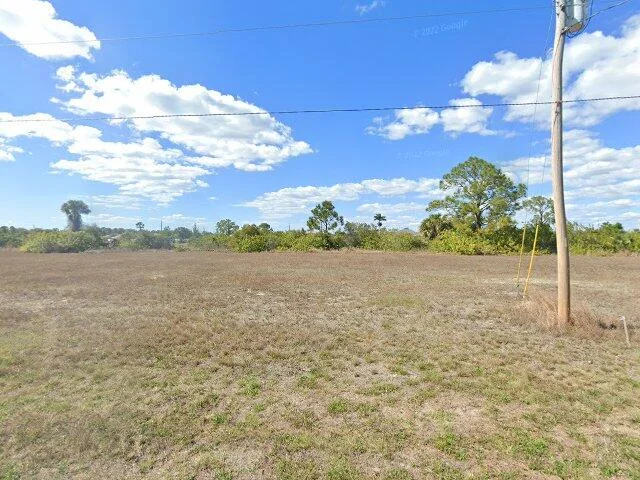 House image located at Cape Coral, FL 33909