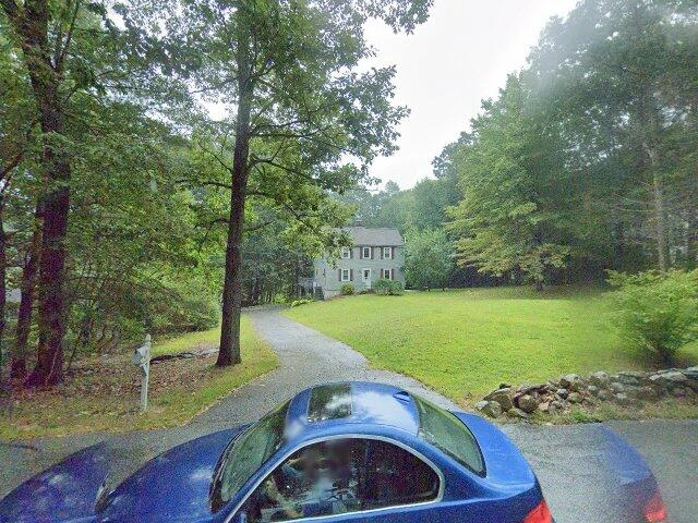 House image located at Sturbridge, MA 01566