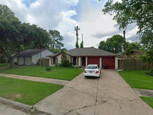 House image located at Friendswood, TX 77546