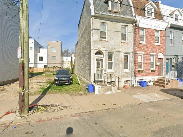 House image located at Philadelphia, PA 19122