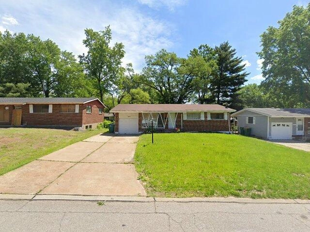 House image located at Saint Louis, MO 63136