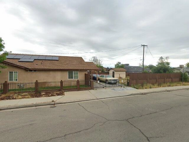 House image located at Parlier, CA 93648