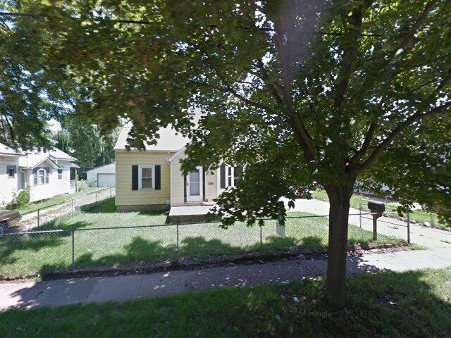 House image located at Lansing, MI 48915