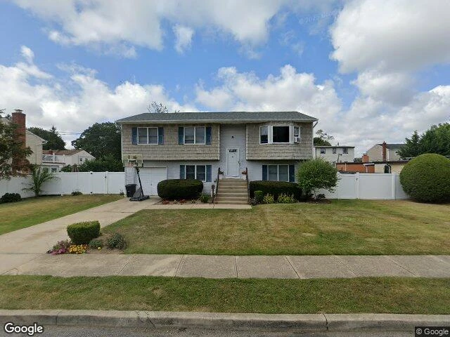 House image located at West Babylon, NY 11704