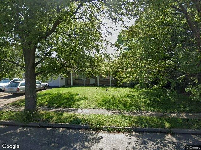 House image located at Carteret, NJ 07008