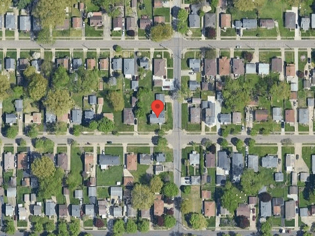 House image located at Akron, OH 44306