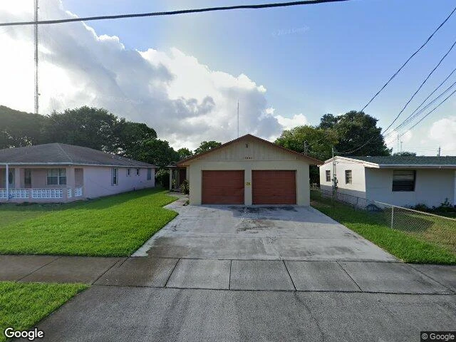 House image located at Hollywood, FL 33023