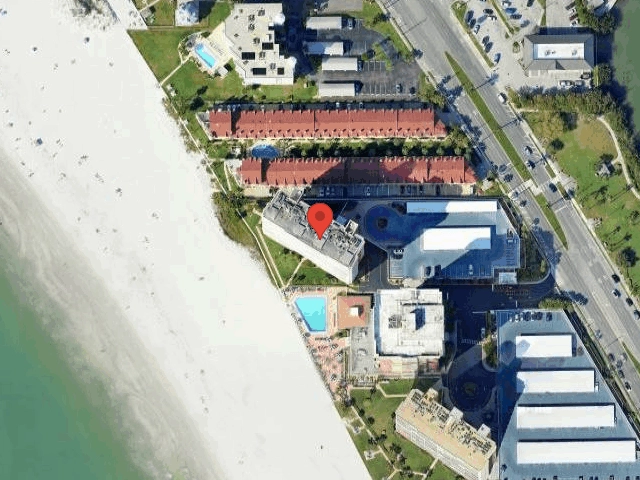 House image located at Saint Petersburg, FL 33708