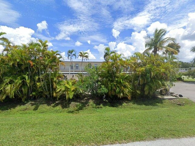 House image located at Fort Myers, FL 33908