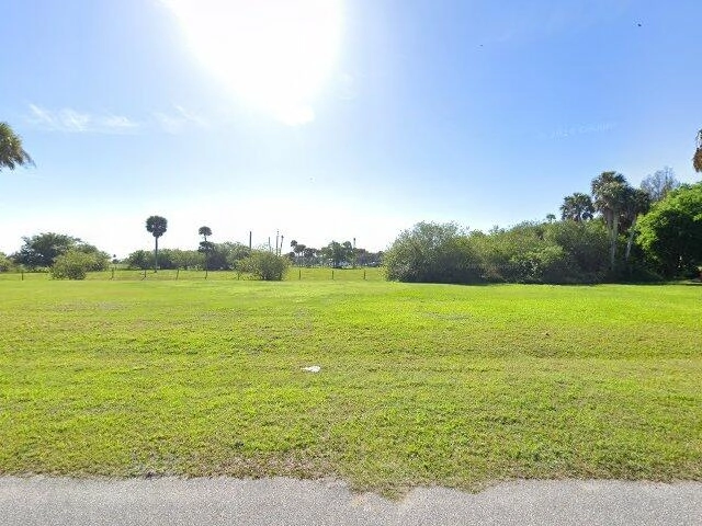 House image located at Okeechobee, FL 34974