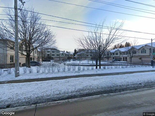 House image located at Roselle, IL 60172