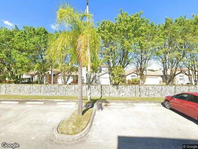 House image located at Miami, FL 33178