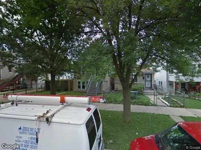 House image located at Chicago, IL 60630