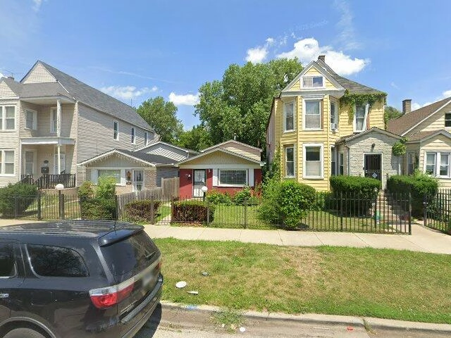 House image located at Chicago, IL 60619