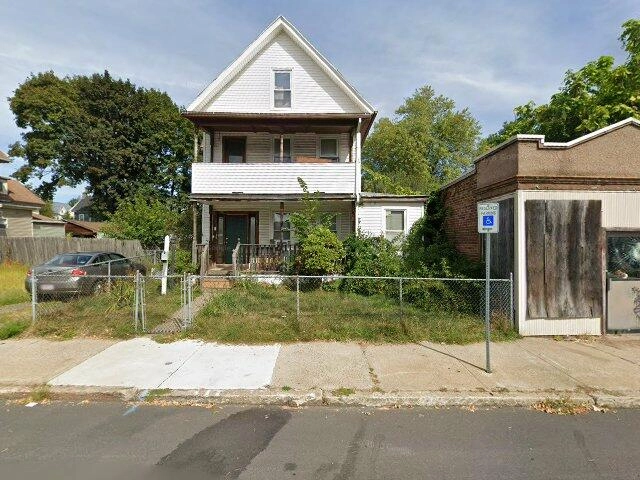 House image located at Holyoke, MA 01040