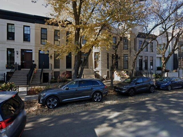 House image located at Chicago, IL 60607