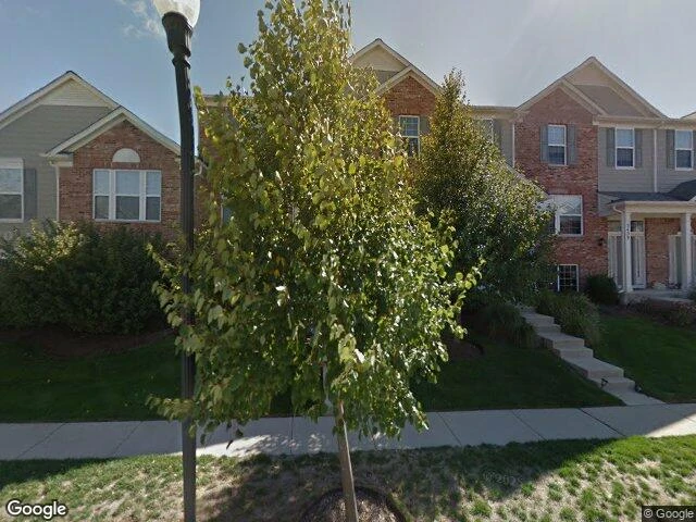 House image located at Elgin, IL 60124